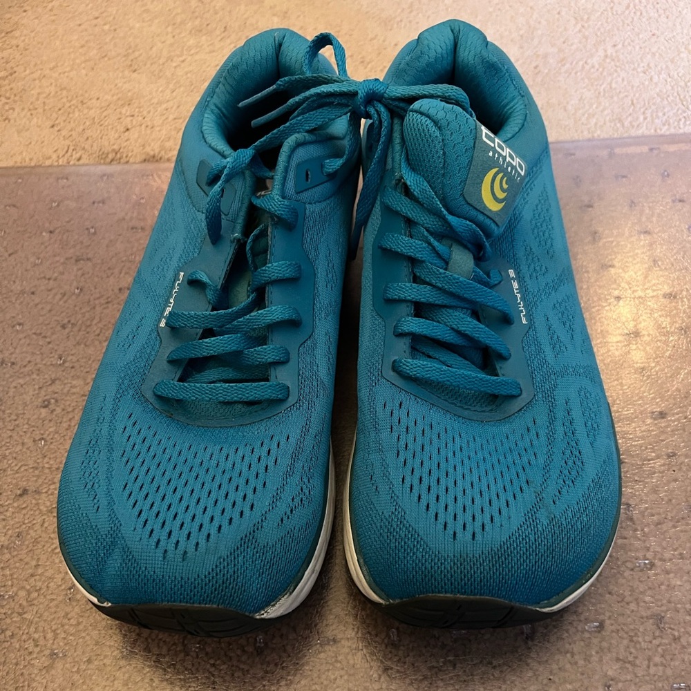 Topo sneakers- women’s 11